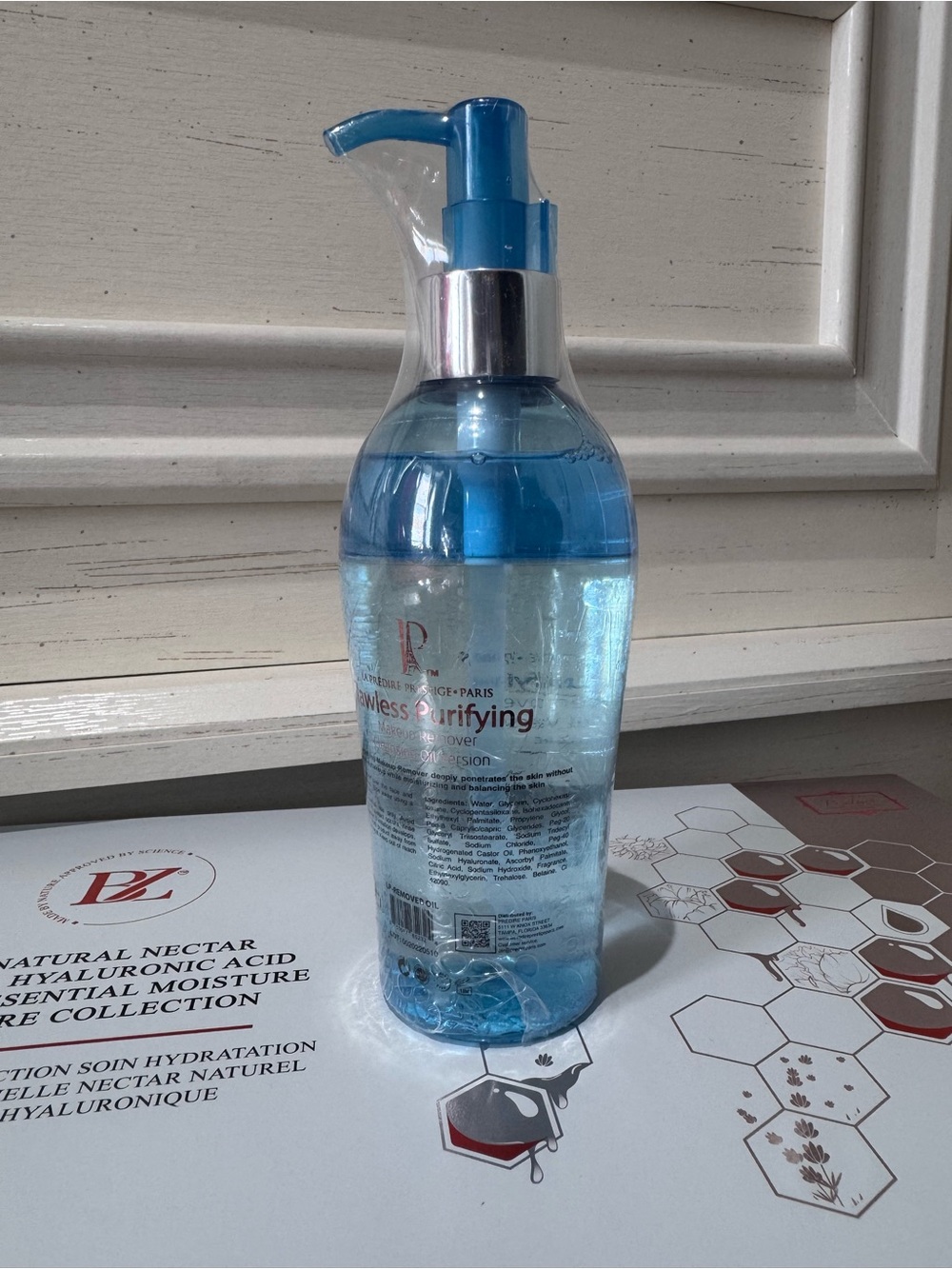 Predire Blue Purifying Makeup Remover —